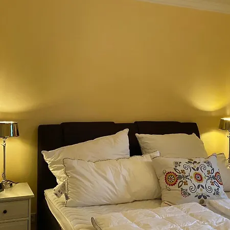 Апартаменты Hus Op De Wurth 4 *